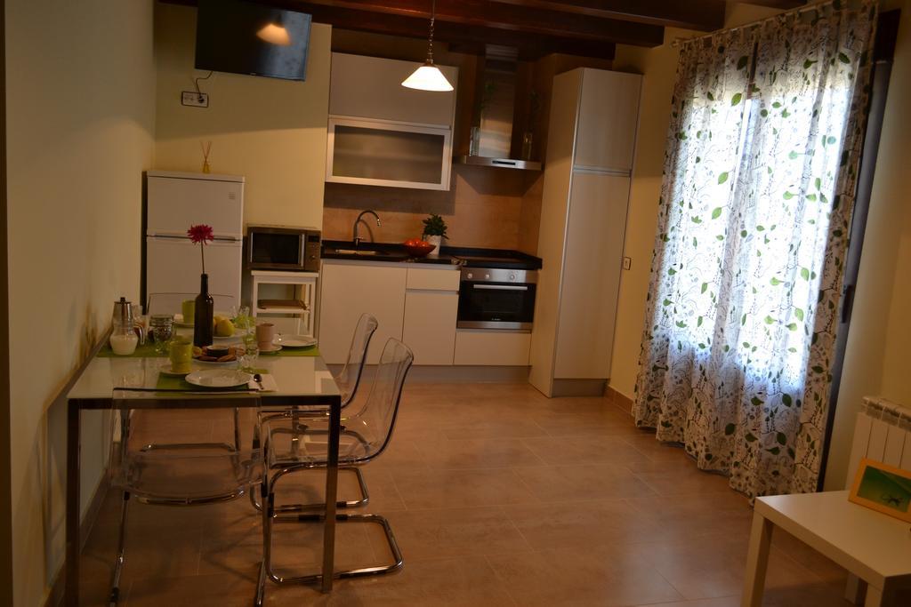 La Cantamora Hotel Rural Pesquera De Duero Szoba fotó