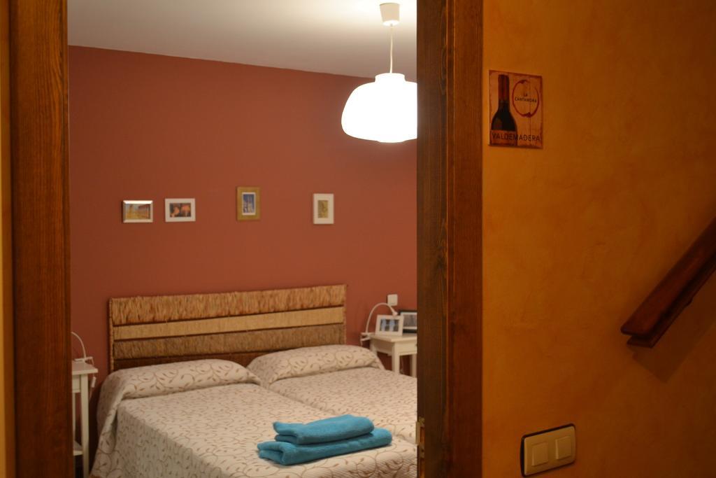 La Cantamora Hotel Rural Pesquera De Duero Szoba fotó